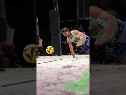 Power & Precision: Stunning Moments in Men’s Beach Volleyball #sportinvest #beachvolleyball