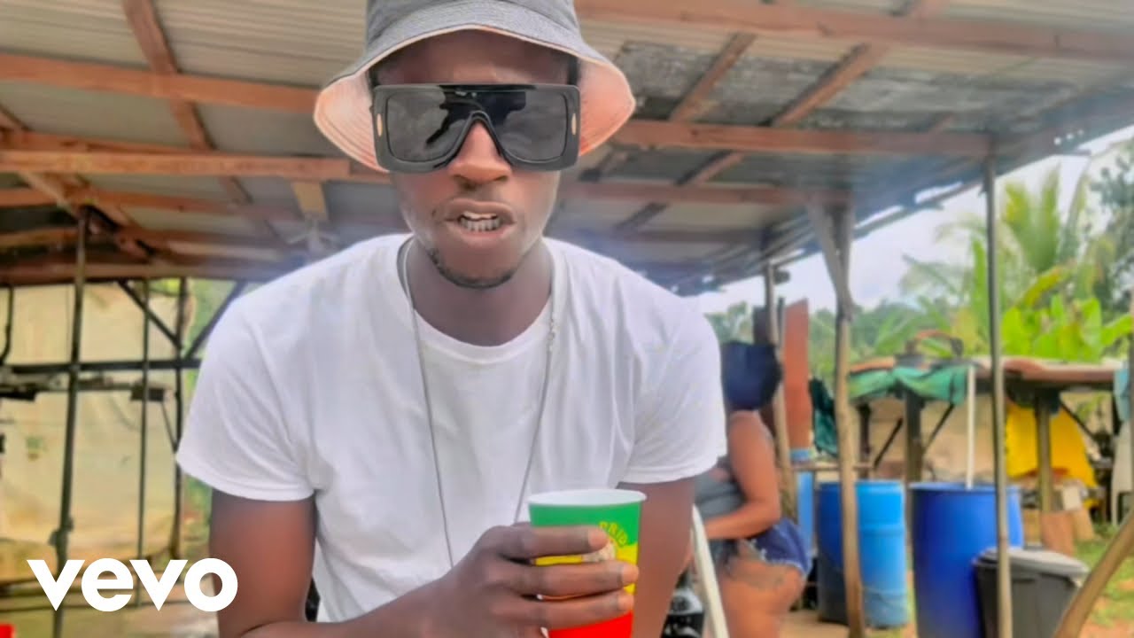 SYE & 1NE ZWONE - TIP TOE (Official Music Video) - YouTube