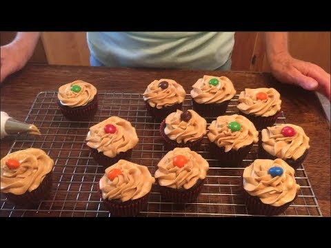 How to Make Gluten Free Chocolate Peanut Butter Cupcakes