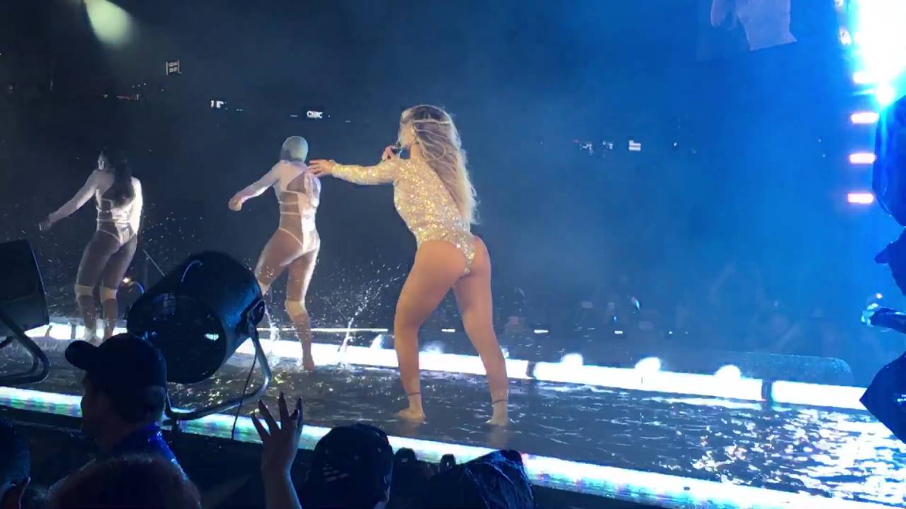 Beyoncé - Freedom (Formation World Tour Levi's Stadium Santa Clara 5/16)
