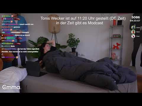 Reved wird vom BastiGHG Wecker aufgeweckt