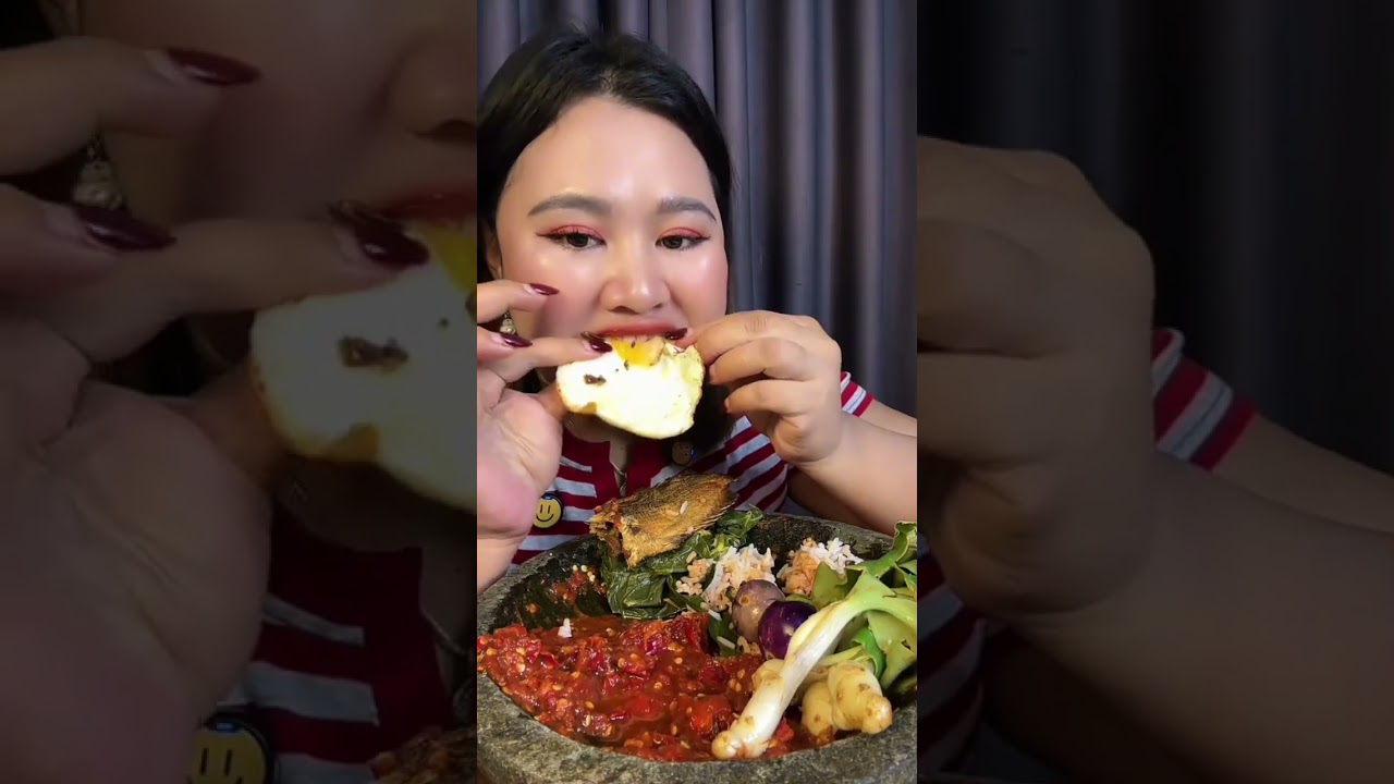 Enak nya kebangetan besti...