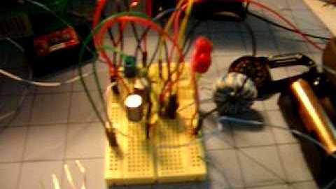 Joule Thief with Charge Pump [1]
