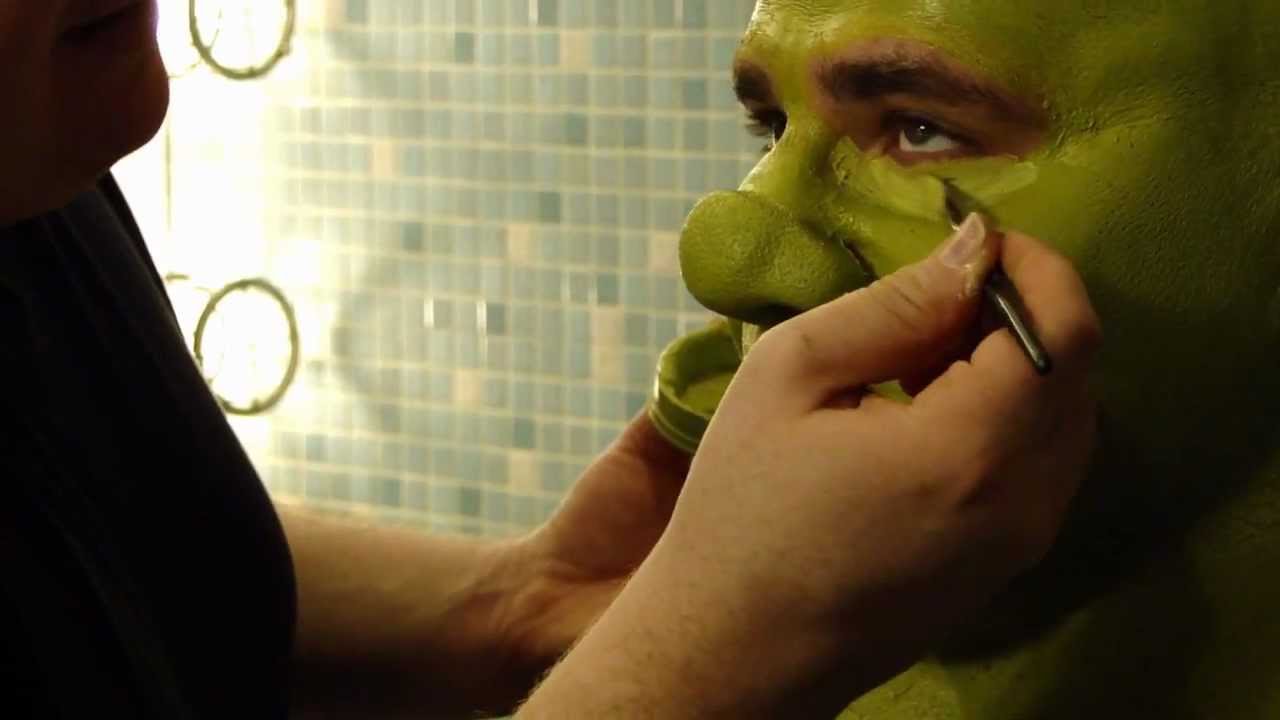 Lukas Poost becomes SHREK backstage at the Fisher Theatre in Detroit