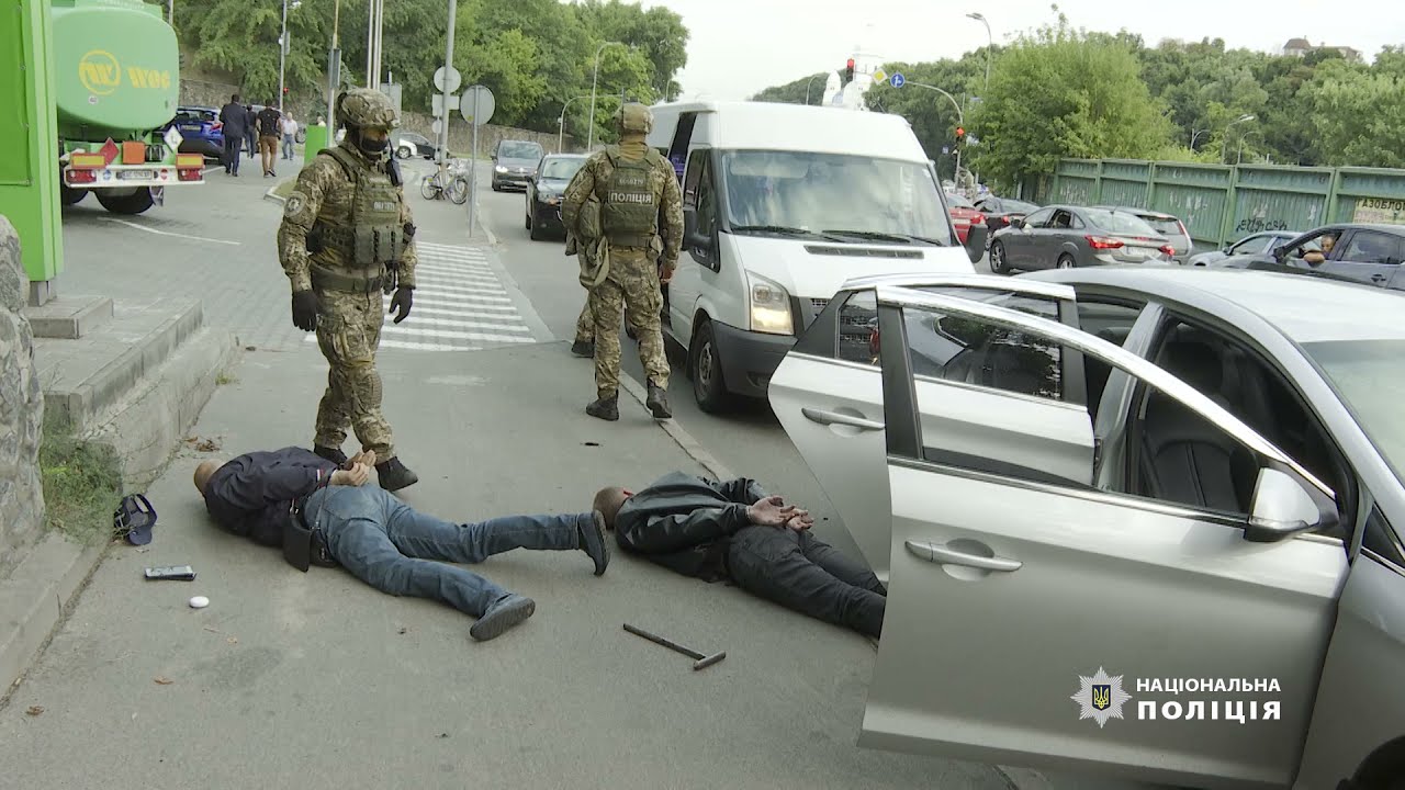 У Києві в рамках спецоперації поліція ліквідувала міжнародний канал постачання підроблених грошей