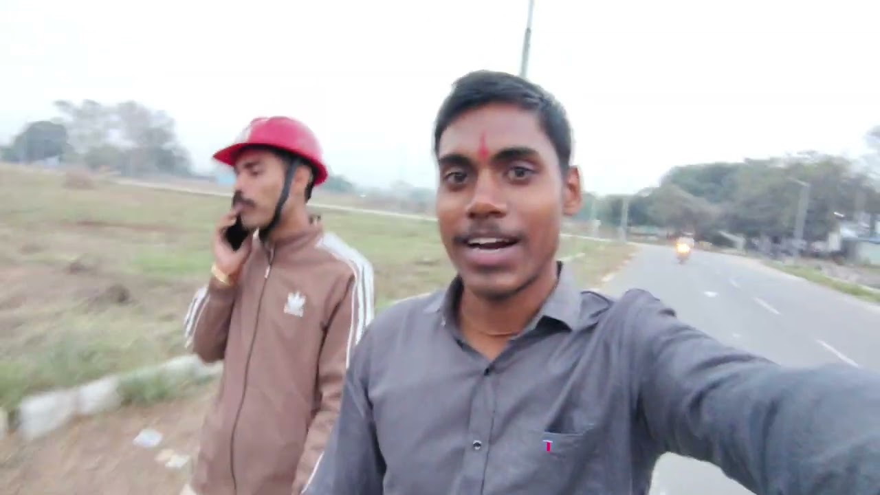 आज हम गए इंटरव्यू के लिए 😇