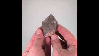 Vidéo: Quartz fumé, orthose, Coustouges, France, 124 grammes