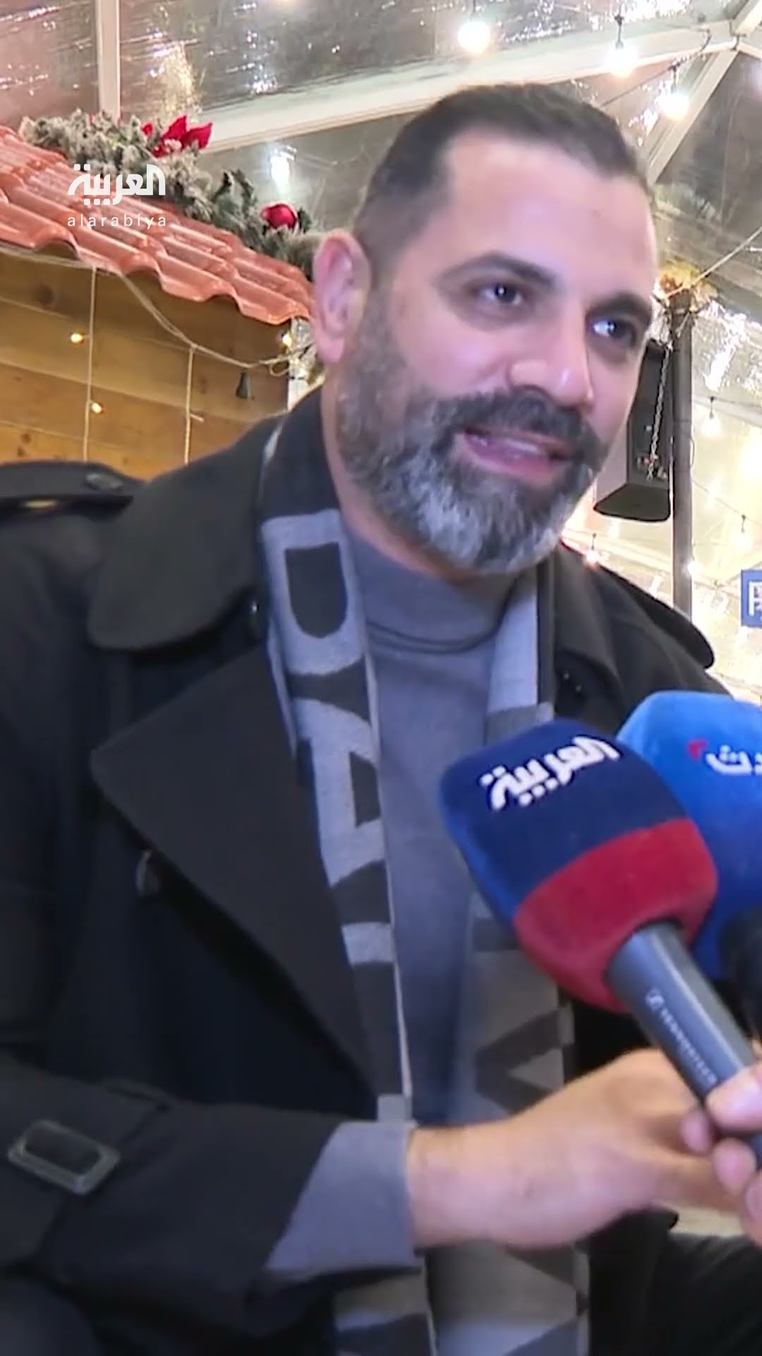 بيروت تستقبل العام الجديد بالزينة والأضواء وسط أجواء من التفاؤل بين اللبنانيين