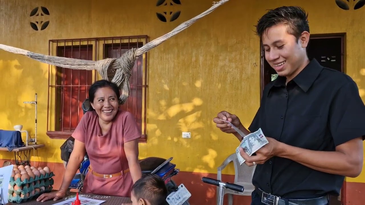 Doña Lilian me compró todos los huevos 😍