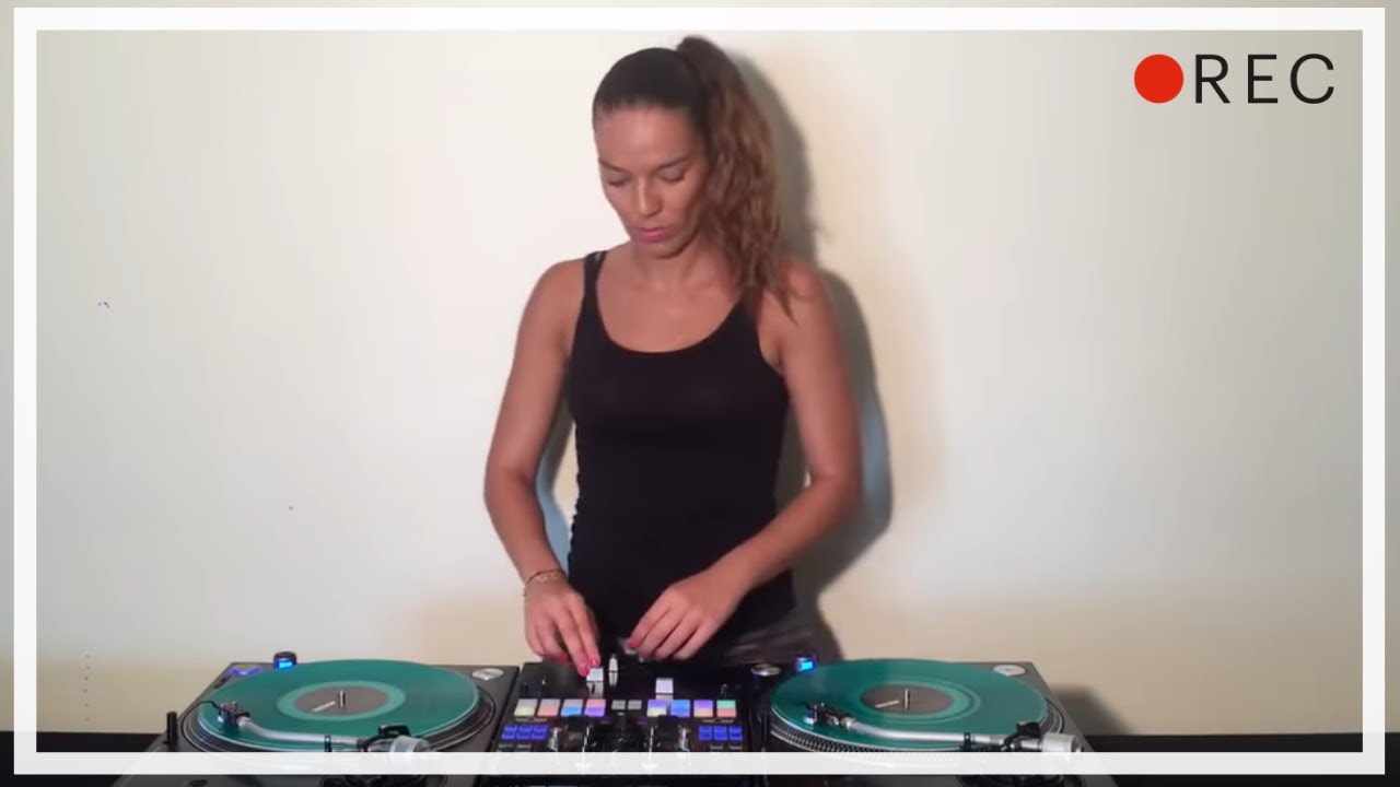 DJ Lady Style - Everybody Dance Now (Raw Version)