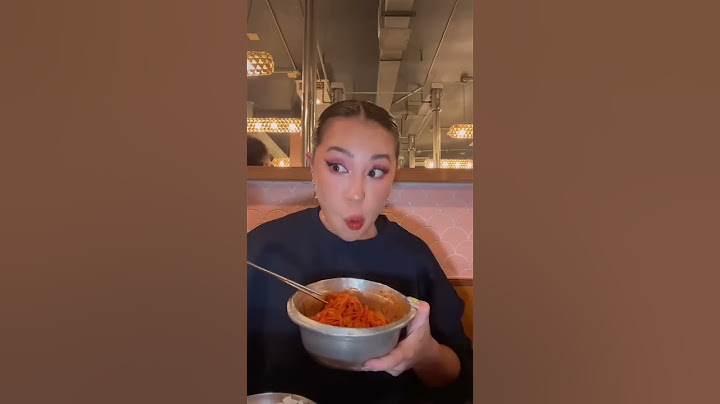 How I eat spicy Korean noodles