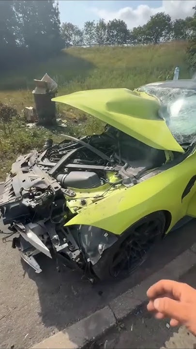 Olha como esse BMW M4 ficou! Tem conserto isso?