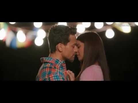 Kiss Scenes | Student Of The Year 2 Indian Movies