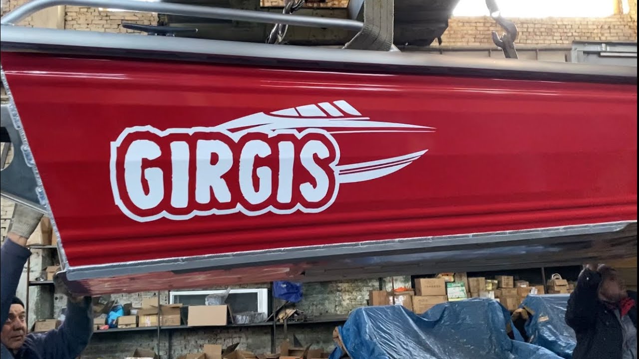 Отгрузка в Баркас 54. Две лодки отправились к новым владельцам. Скоро ...