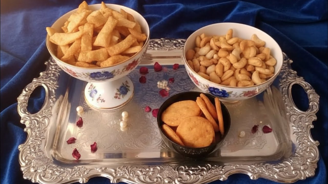 3 Holi Special Snacks From One Dough|| Holi special recipe vo bhi sirf ek dough se teen recipes😍😊||