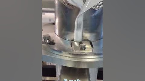 H4230 packing machine encoder and bag patting operation video from Wilpac