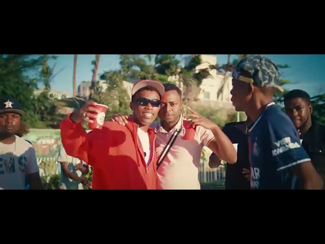Watch Di Nio - Milliards (Clip Official) on YouTube Watch Di Nio - Milliards (Clip Official) on YouTube