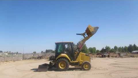 CAT Skip Loader Start up procedures by Operator Phenecie