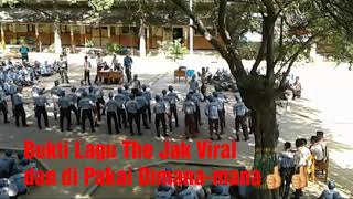 Lagu The Jakmania Viral..!!! dipakai Yel yel Anak Sekolah