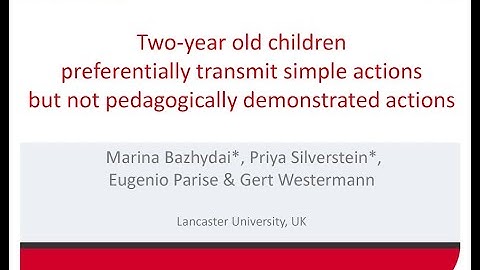 Two‐year olds preferentially transmit simple actions but not pedagogically demonstrated actions