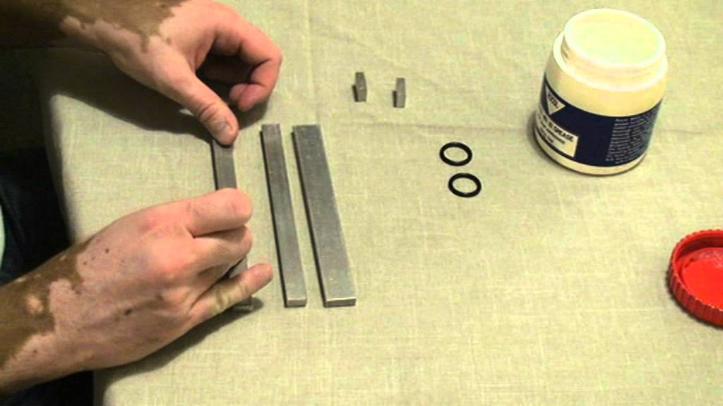 Mould Preparation for Bending Beam Rheometer (BBR) test - YouTube