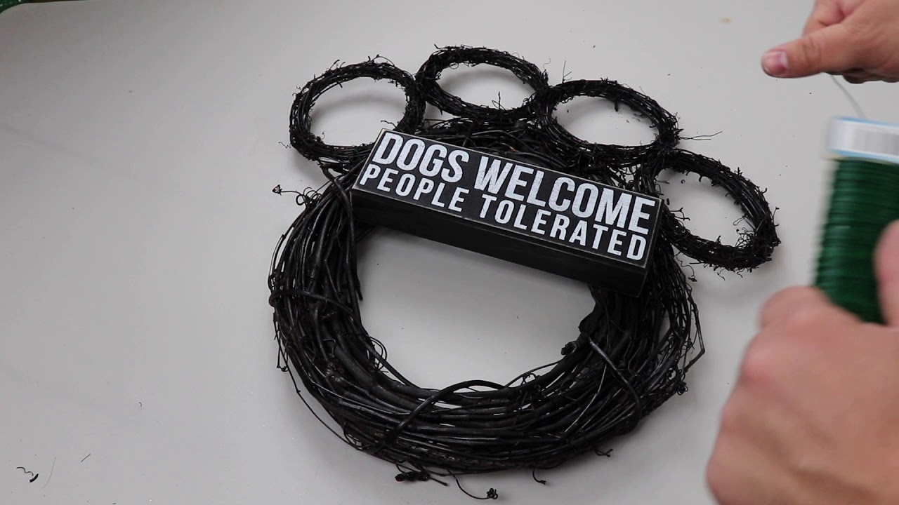 Dog Paw Print Wreath YouTube dog-paw-print-wreath-youtube