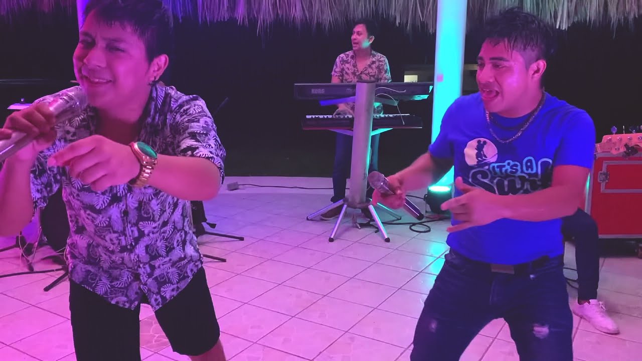 El Empujoncito - Los Vela [Video Oficial]