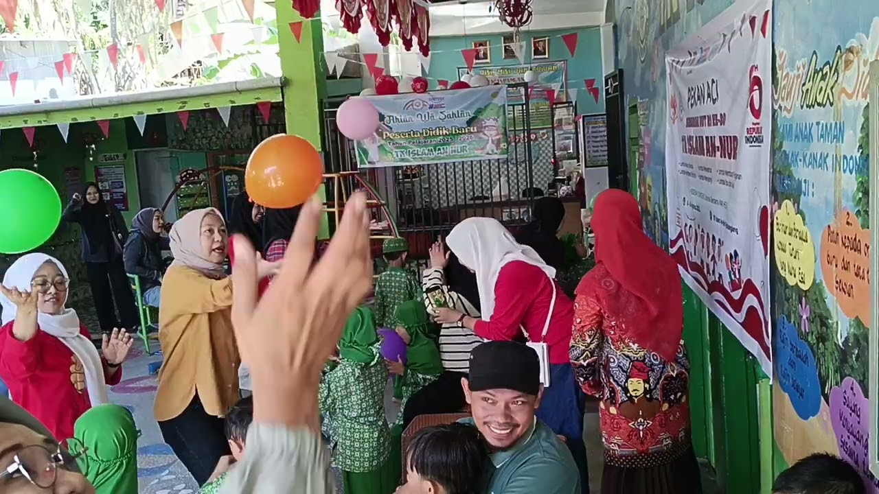 Final Lomba Memasang kancing Kolaborasi Orangtua dan anak Agustus 2025