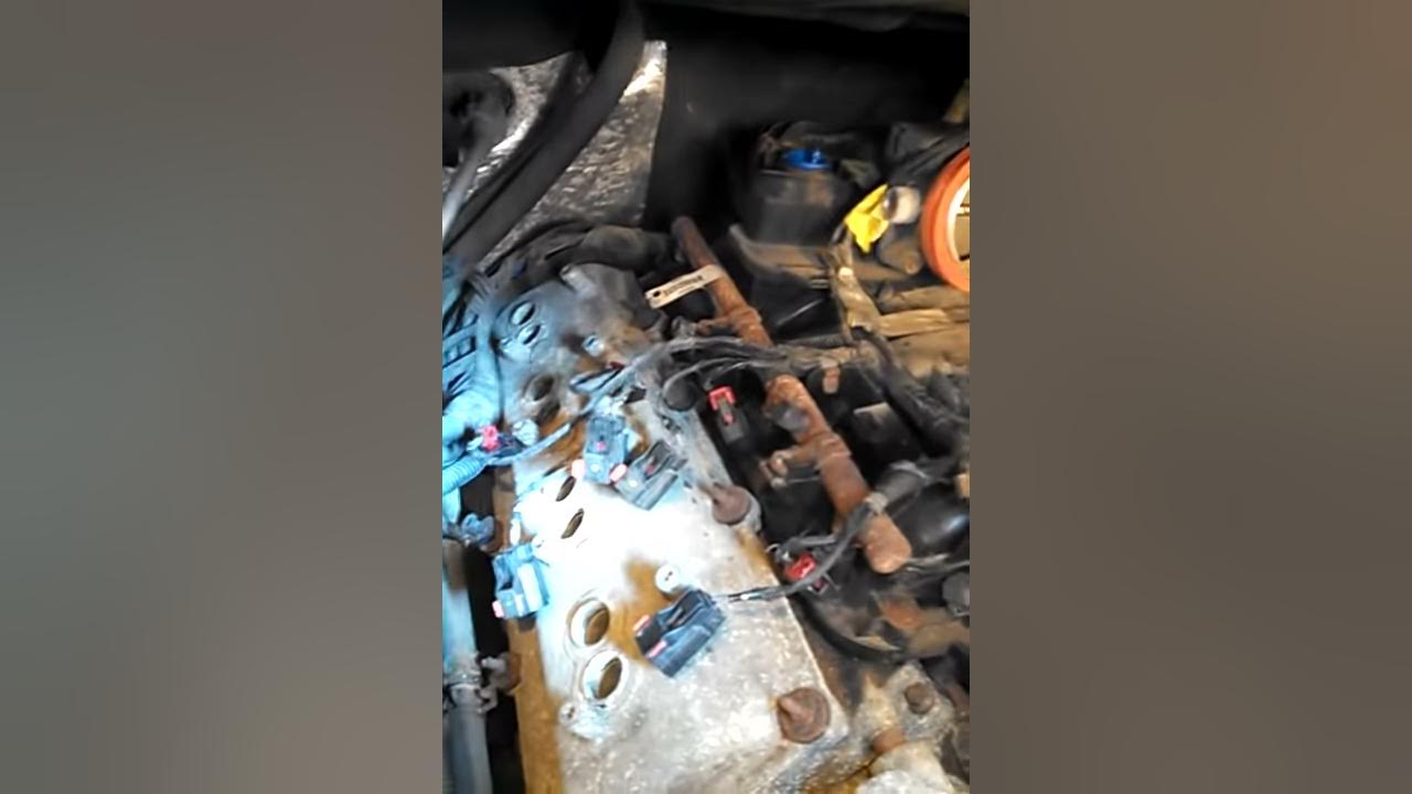 Removing fuel rail dodge ram youtube