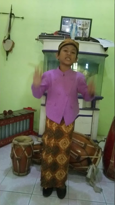 Damasus Carlos Chandra Wicaksono macapat pocong.