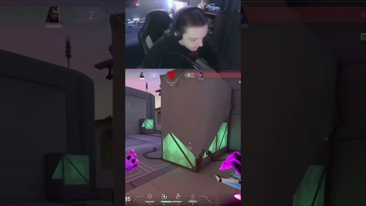 "nice brother good roouund" 