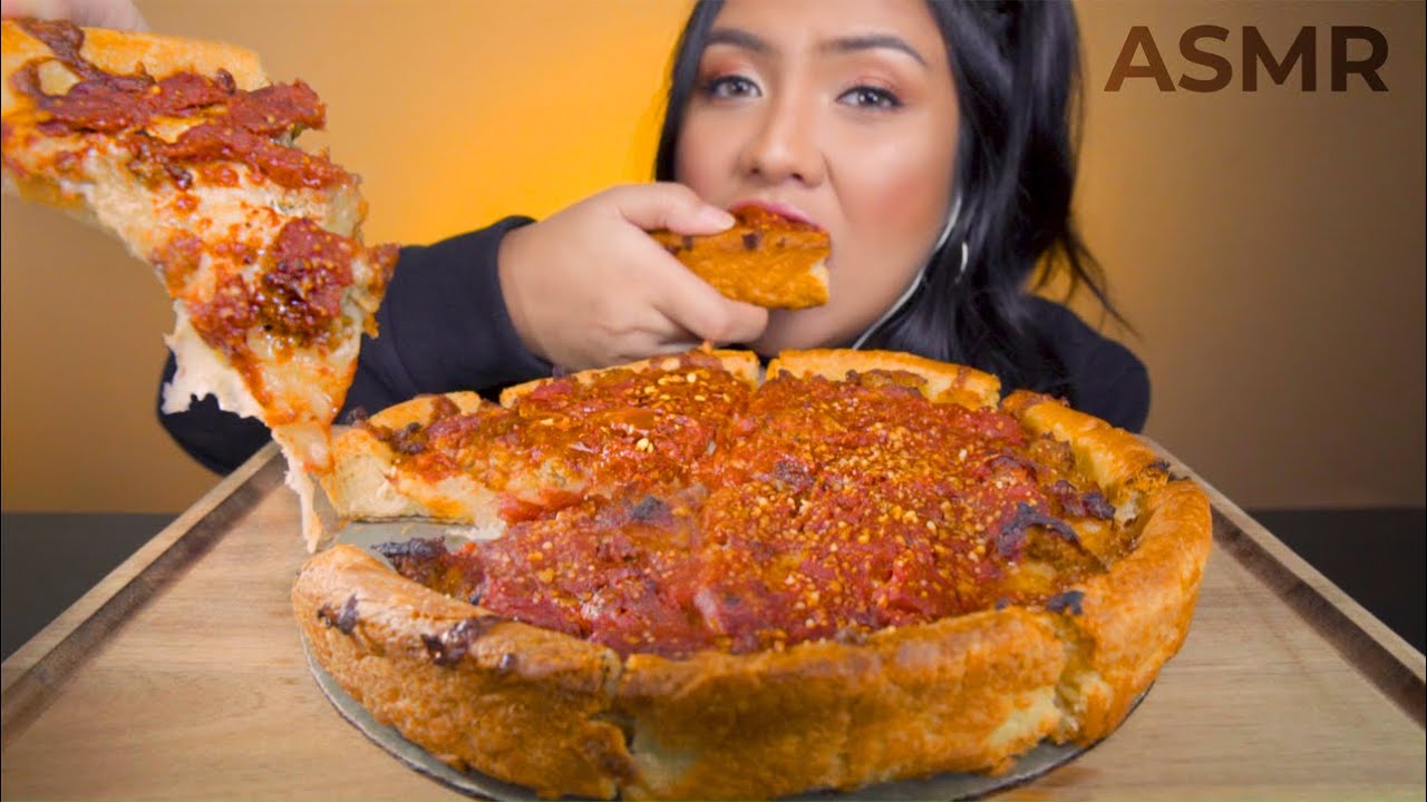 ASMR CHICAGO-STYLE DEEP DISH PIZZA MUKBANG 먹방 UNO GRILL (Whispering) Soft and Crunchy Eating Sounds