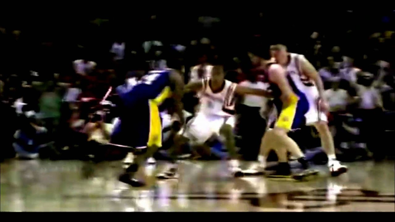 Kobe Bryant vs Shane Battier  HD