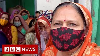 The community radio station fighting Covid fake news in India - BBC News