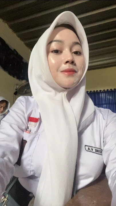 tiktok cewe sma jilbab tobrut gunung gede pulen body seksi #36