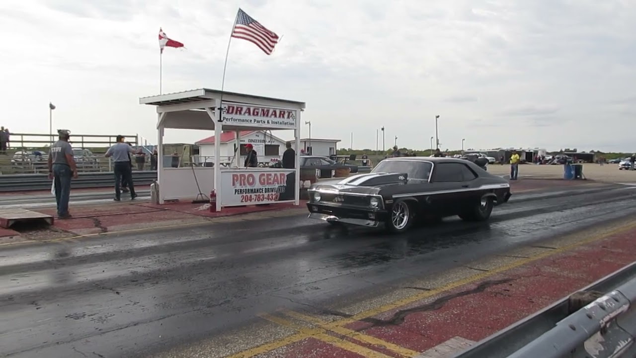Interlake dragway - Super pro Final - Marty Isfeld Yenko nova VS Road Runner Rod Fehr