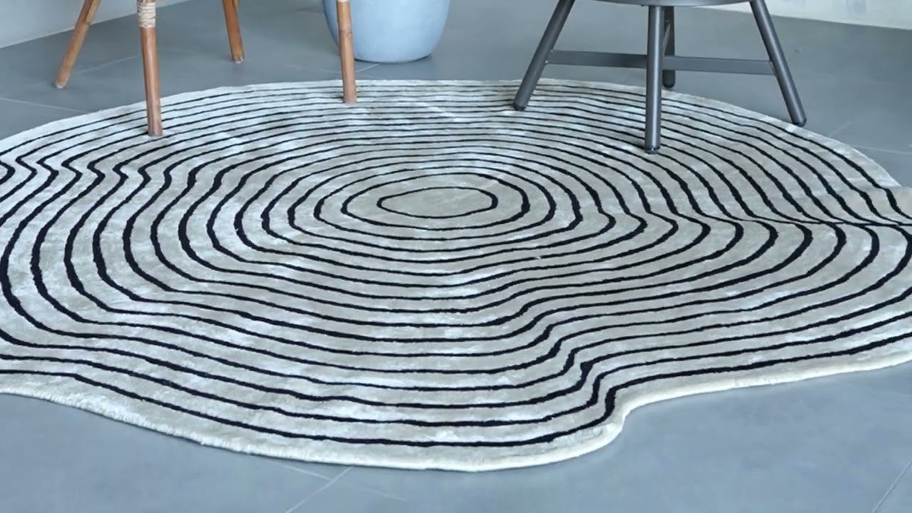 Explore Our Unique Shaped Rug Collection ✨