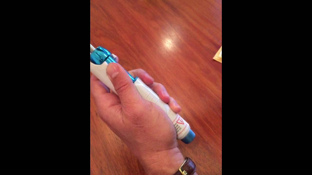 Charging the Injects-50 Needle Free Injector by Comfort-In