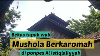 Mushola di belakang rumah Abuya Uci ternyata berlantai tiga