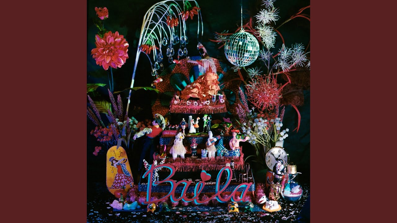Baila - YouTube