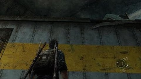 The Last of Us™: Taking down bloaters in subway