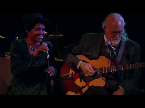 One Note Samba - Red & Ruby