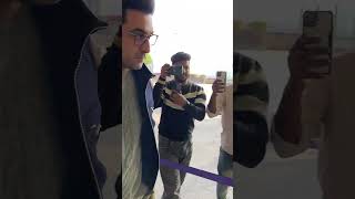 Exclusive |Ranbir Kapoor spotted at airport |  ranbir kapoor viral video today | Bollywood Celebrity