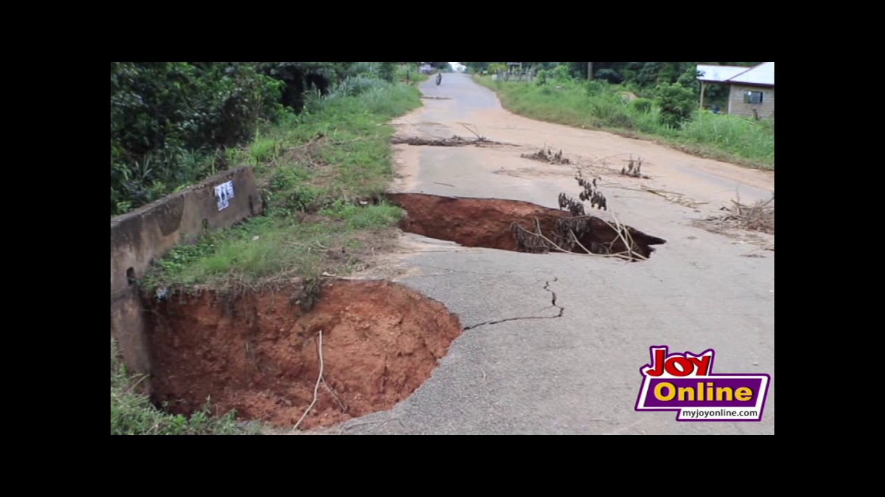 Residents in Likpe call on authorities to fix bridge which links town to Hohoe