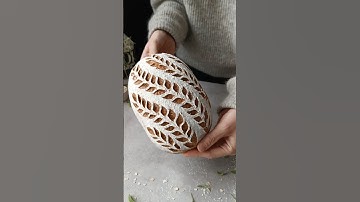 Delicious freshly baked gluten-free sourdough bread, or pain au levain 🤎