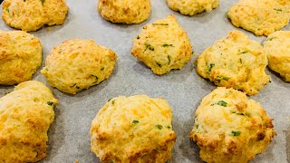 EASY CHEDDAR DROP BISCUITS RECIPE | HOW TO MAKE GARLIC CHEESE DROP BISCUITS | CHEESE DROP BISCUITS Easy Drop Biscuits Garlic Cheddar Biscuits