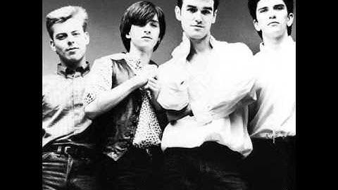 There Is a Light That Never Goes Out Instrumental version - Instrumental performance video thumbnail