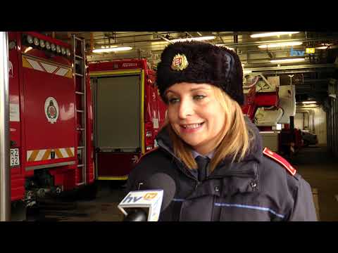 Videó: Hogyan Lehet Elhelyezkedni Tűzoltóként