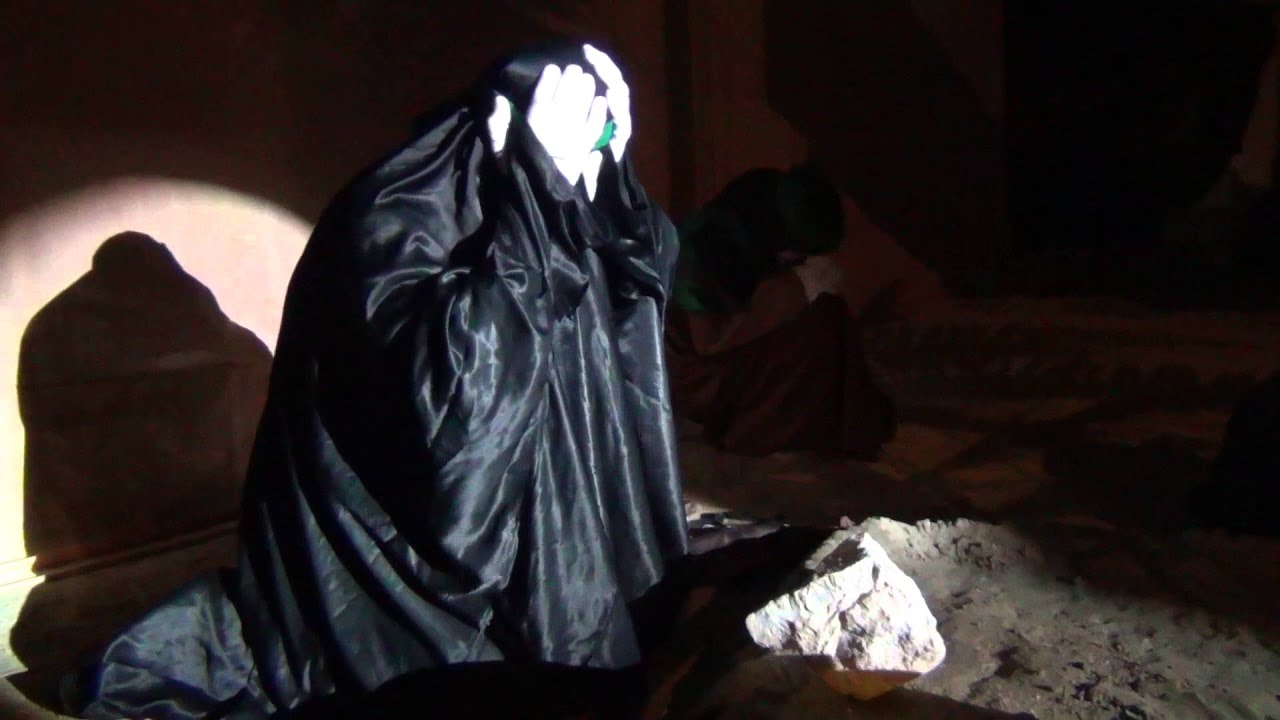 العرض المسرحي 