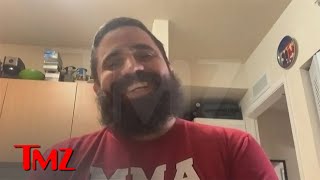 Former MMA Fighter Choked Knife-Wielding Assailant Unconscious During Attack | TMZ Live